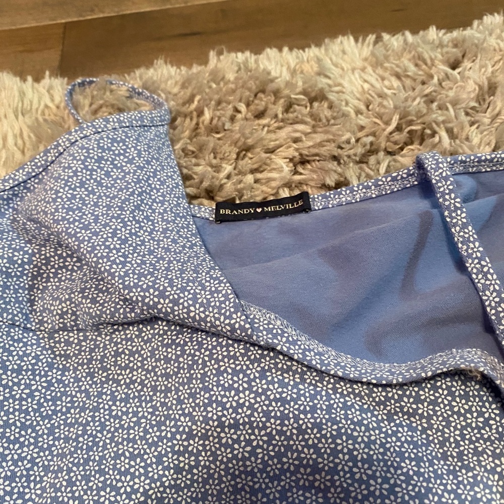 Brandy Melville collection TRADE EDITION - Picture 2 of 11